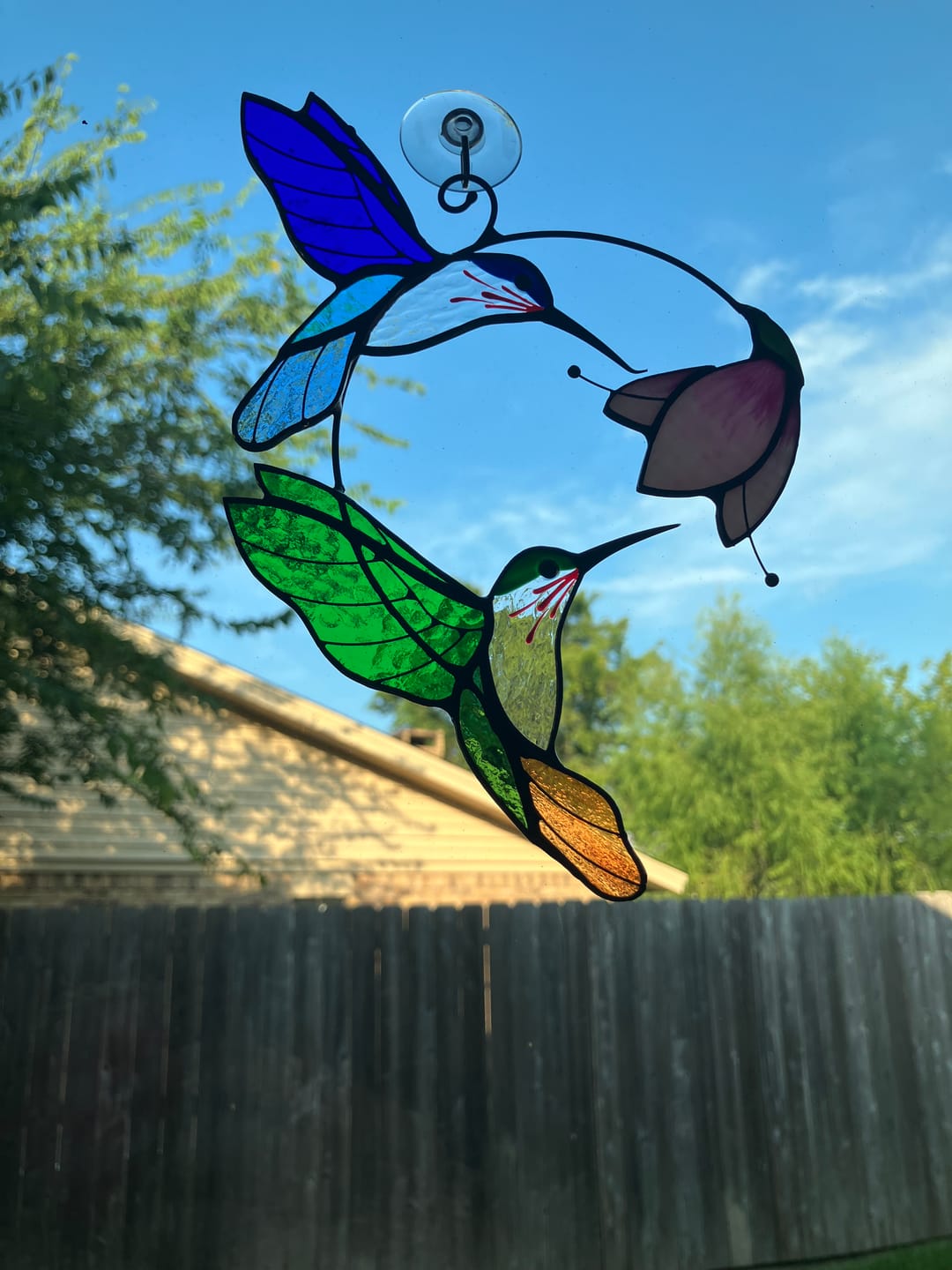 Customer photo review of Flying hummingbirds with flower - Stained glass suncatcher