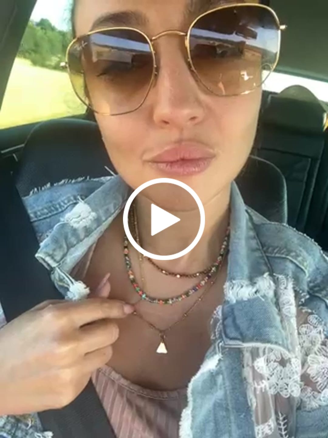 Customer video review of Necklace: Summer Initials