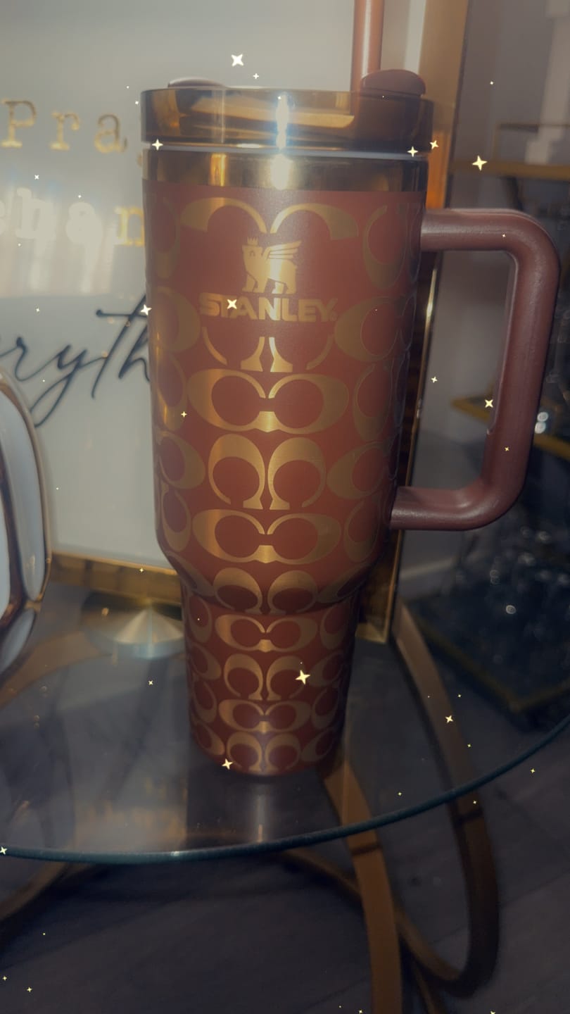 Customer photo review of Designer Holographic In-Car Insulated Cup 40OZ