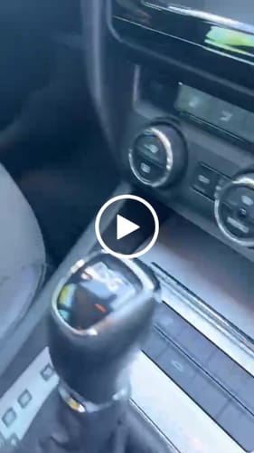 Customer video review of Dywaniki samochodowe na zamówienie - Przód i tył