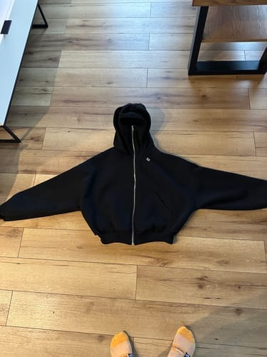Customer photo review of 470 GSM BALACLAVA HOODIE LIMITED SILVER