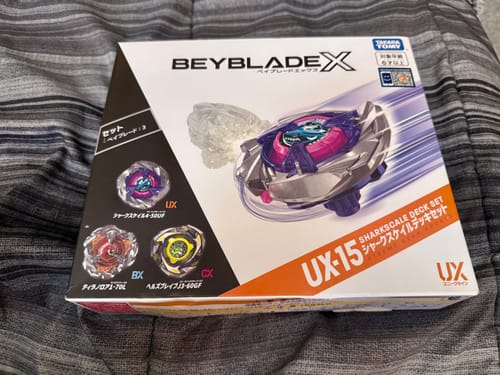 Customer photo review of [Pre-Order] Takara Tomy Beyblade X UX-15 SharkScale Deck Set
