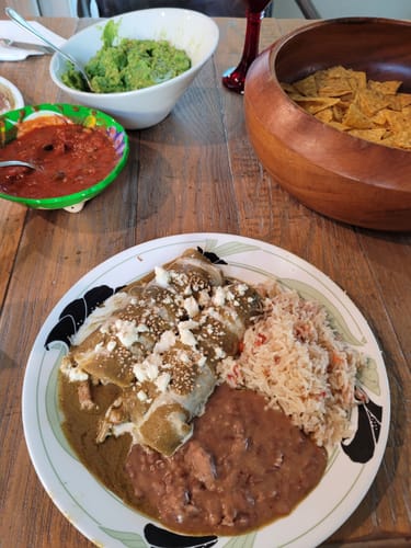 Customer photo review of Mixed 6 Pack - Mole Poblano & Pipian