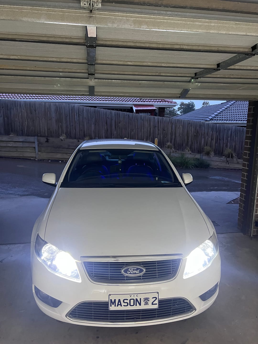 Customer photo review of T10 LED Bulb
