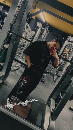 Customer photo review of THE BOYS® SWEATS #2036