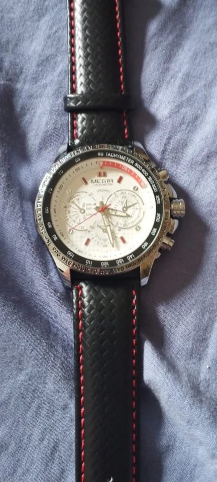 Customer photo review of MEGIR - LuxoWear