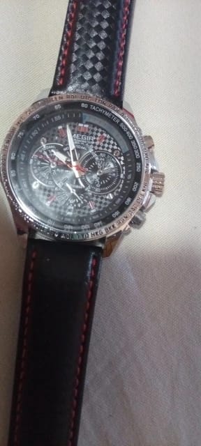Customer photo review of MEGIR - LuxoWear