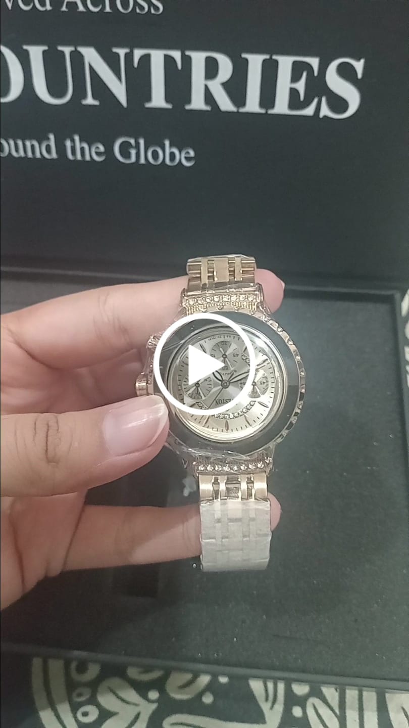 Customer video review of Schuyler