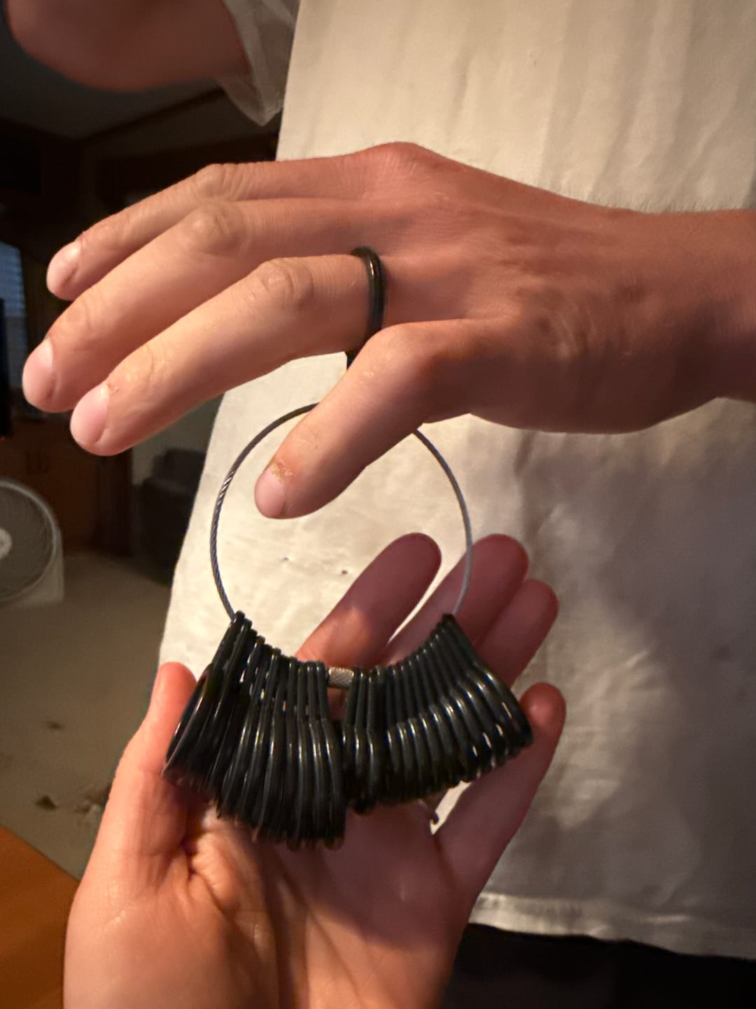 Customer photo review of Thorum Ring Sizer