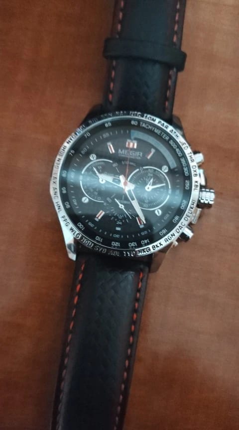 Customer photo review of MEGIR - LuxoWear