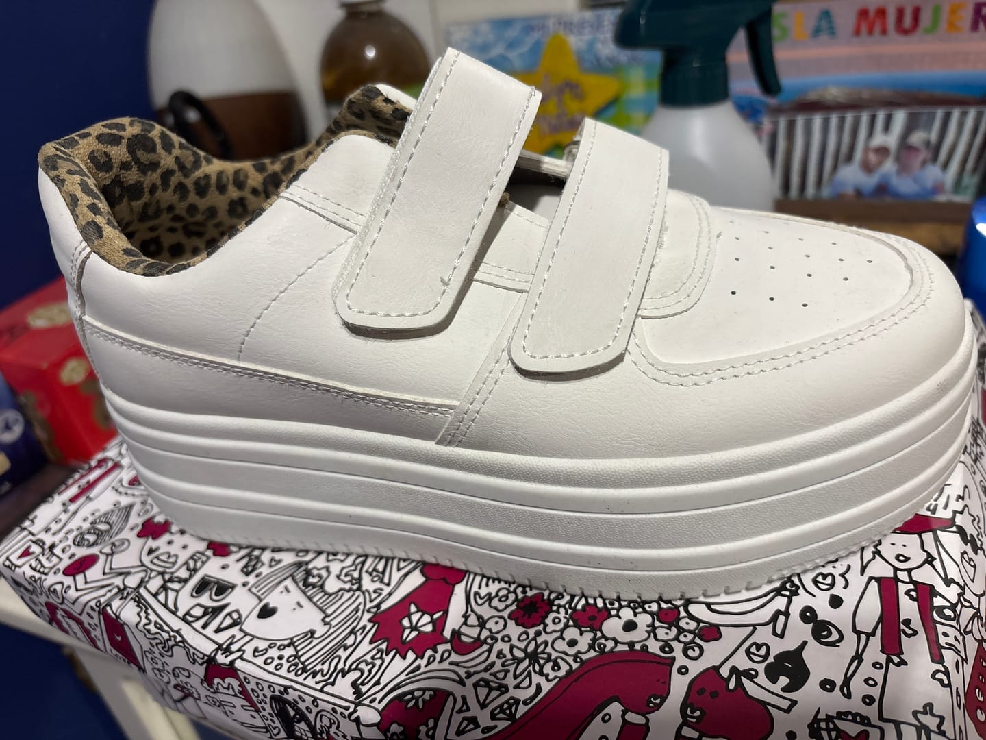 Customer photo review of Tenis Blanco Mujer 38561