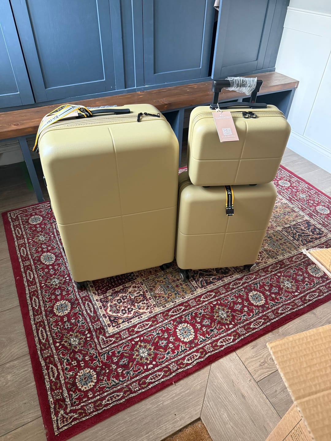 Customer photo review of JLY UK Timeless - Vanity Case Set