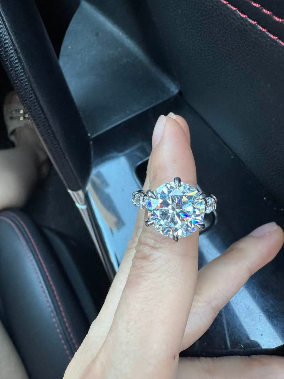 Customer photo review of S925 Moissanite 6.0Ct Round Cut Luxe Engagement Ring in Sterling Silver