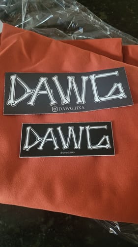 Rosa L. review of 100 - 4" Custom Vinyl Stickers image 1 out of 1