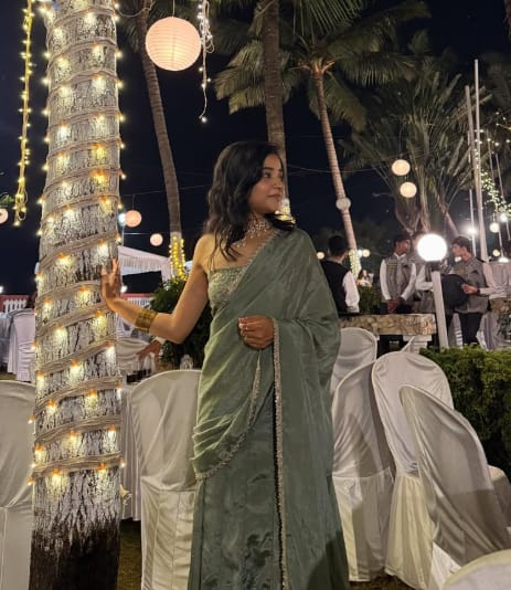 Customer photo review of Alaya Mehfil Smoke Green Godet Sari set