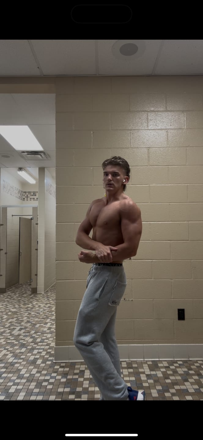 Customer photo review of 216 Eternal No Cuff Sweats