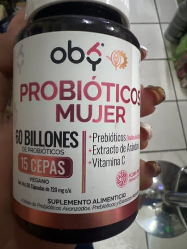 Customer photo review of Pack de 3 frascos: Probióticos Femeninos | 60 Billones 15 Cepas + Prebióticos | Probióticos Mujer