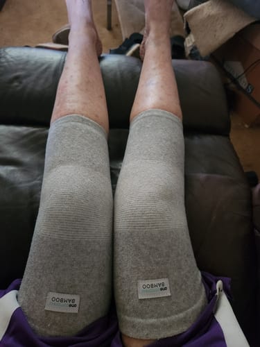 Customer photo review of Premium Bamboo Knee Sleeve (Single)