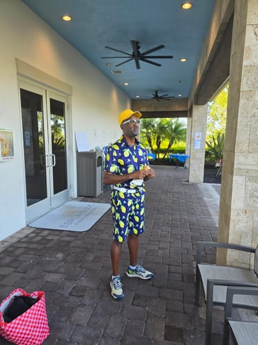 Customer photo review of Men Zesty lemon Golf Shorts