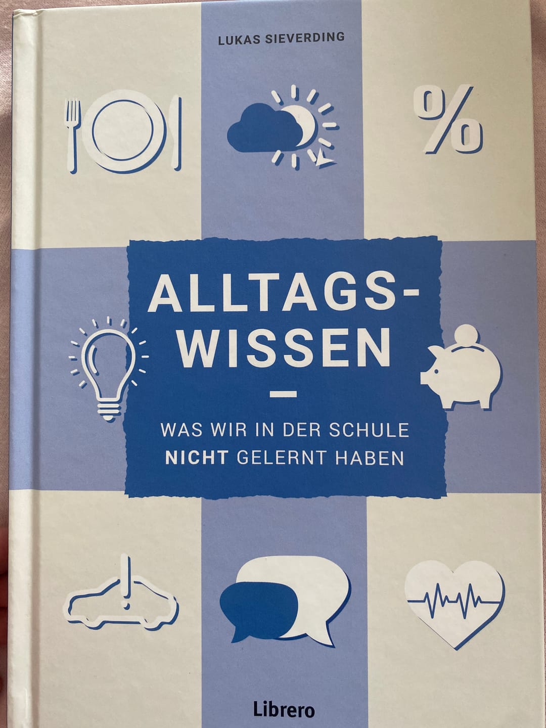 Customer photo review of Alltagswissen - Das Buch von LISTENWISSEN