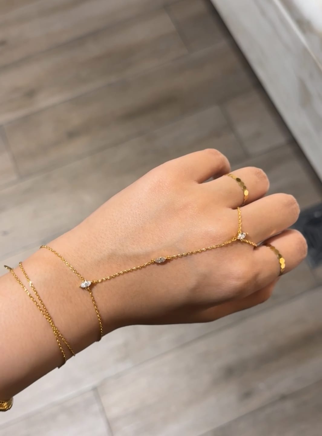 Customer photo review of Amber Hand Chain