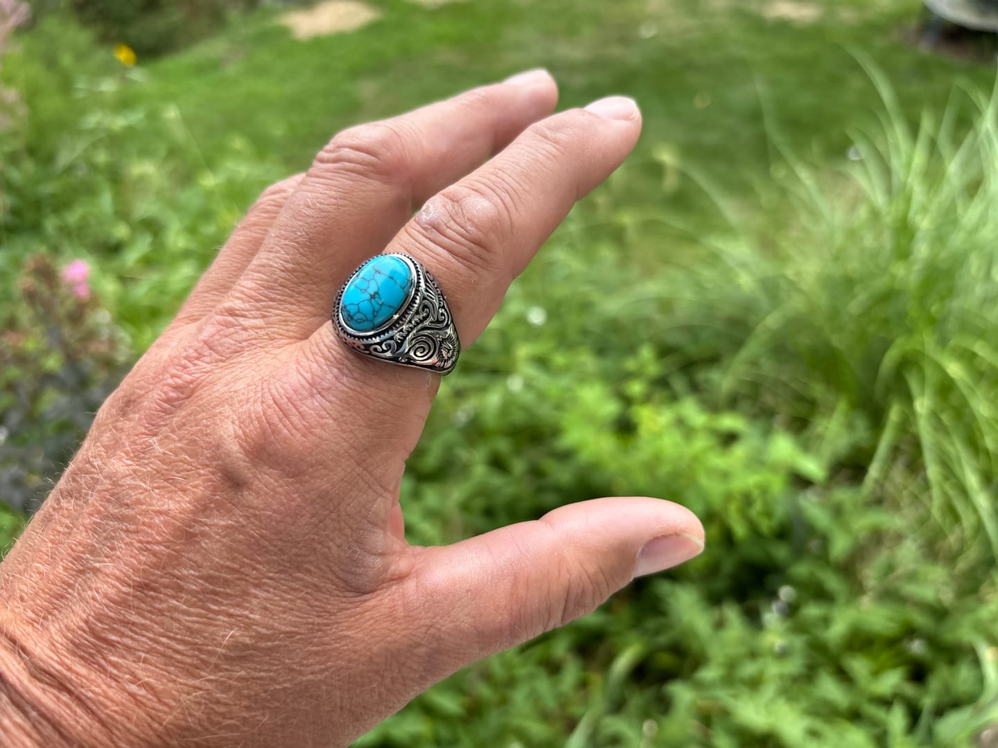 Customer photo review of BLUE EYES.
