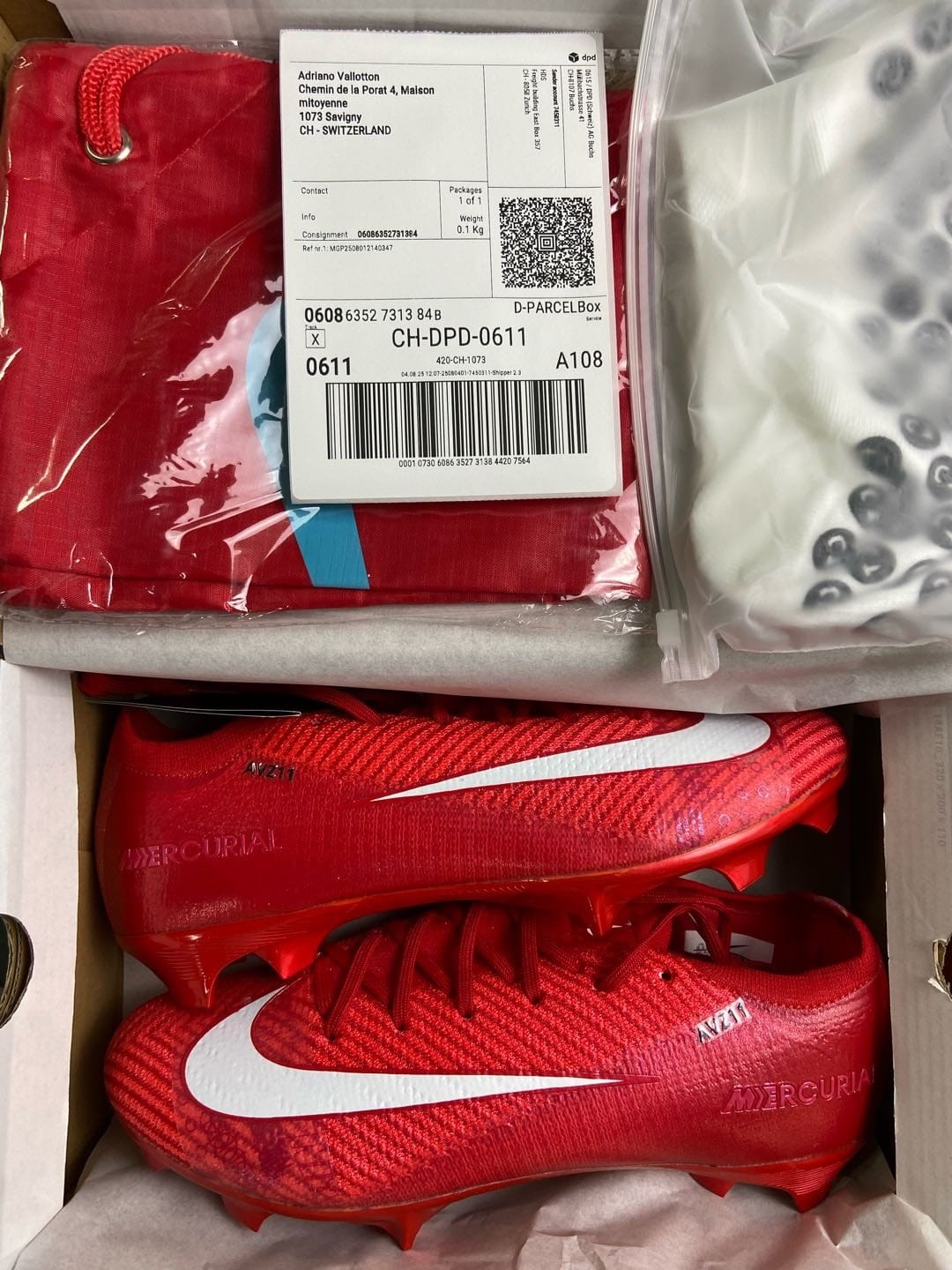 Customer photo review of Vapor 16 Cosmic Speed FG - Rouge/Blanc