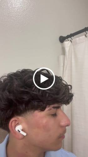 Customer video review of Leave-In Conditioner