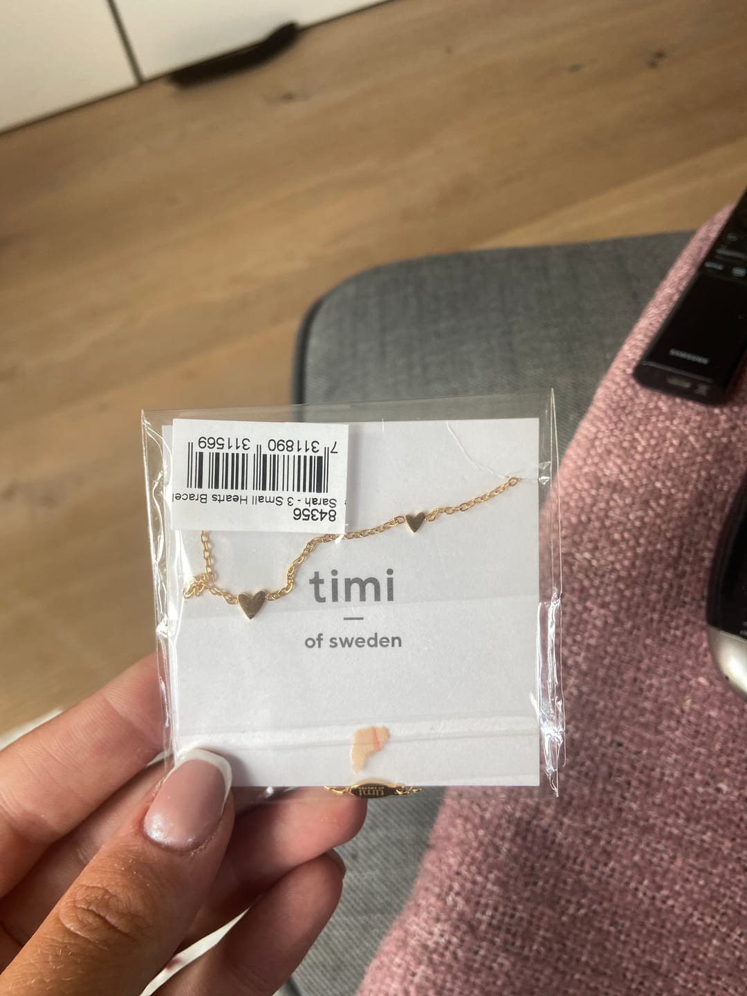 Customer photo review of Sarah - 3 Small Hearts Bracelet Stainless Steel