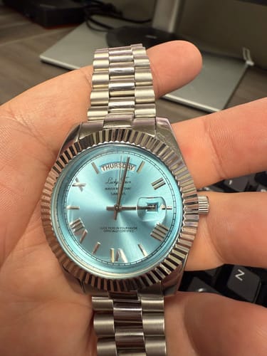 Customer photo review of Lucky Fours® Santos