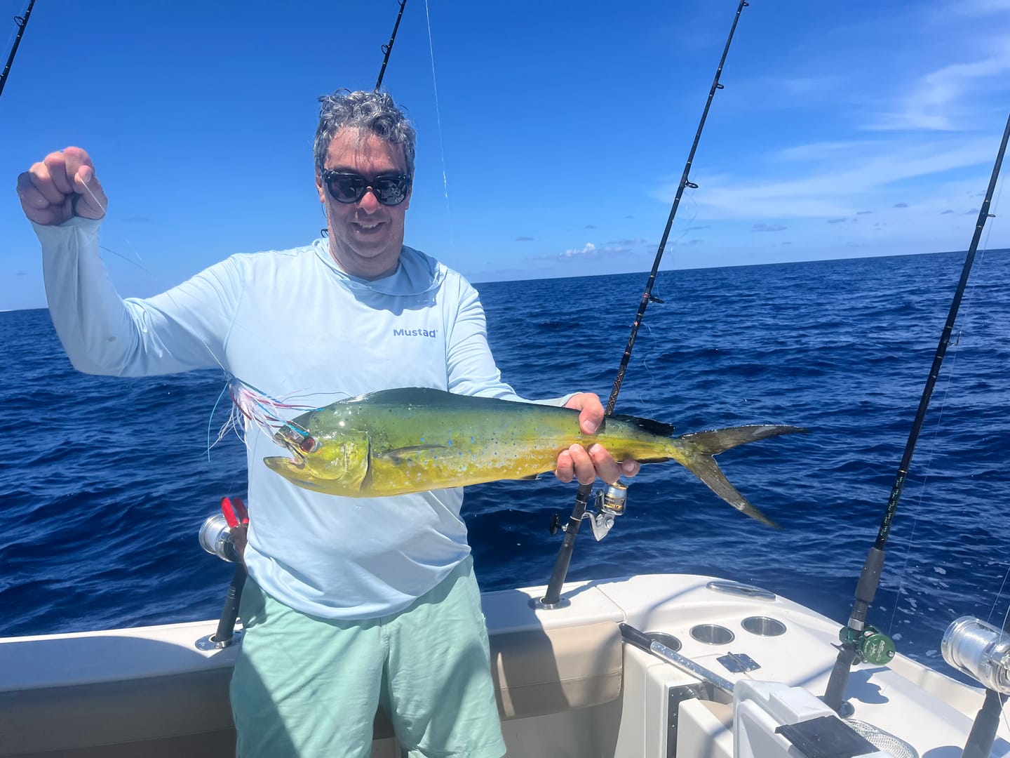 Customer photo review of Tuna Magnet – Feathered Trolling Lure for Tuna, Mahi & Pelagic Game Fish