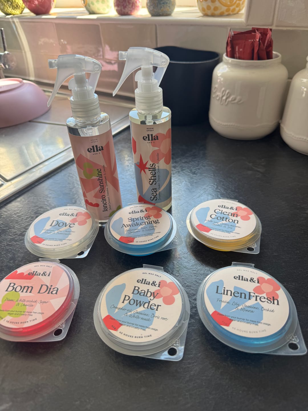 Customer photo review of Janeiro Sunshine Room Spray