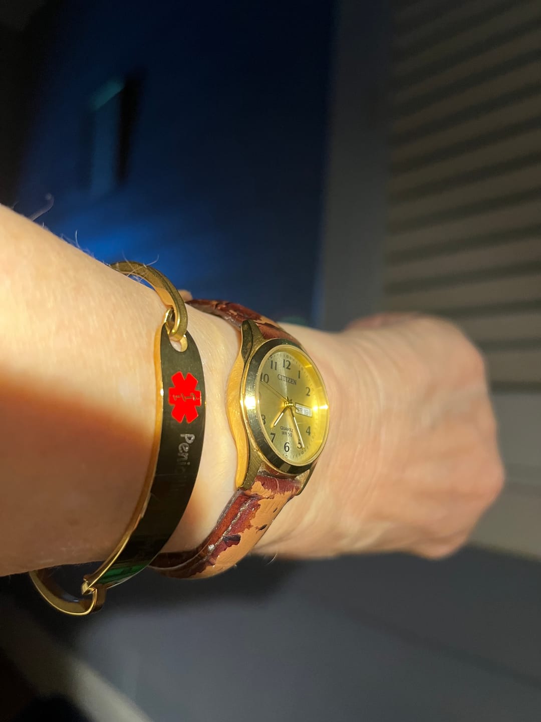 Customer photo review of Personalised Gold Medical Alert ID Bangle Bracelet