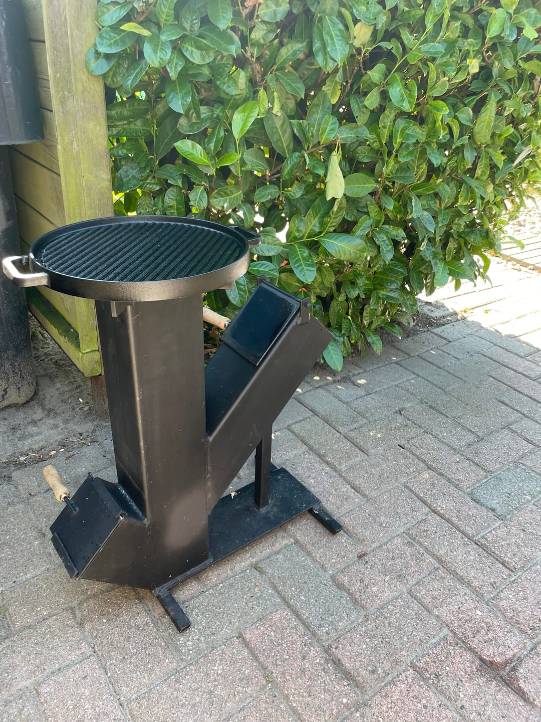 Customer photo review of Blackwell Grillplaat BBQ / Bakplaat Gietijzer ø 30 cm - zonder anti-aanbaklaag 2-zijdig