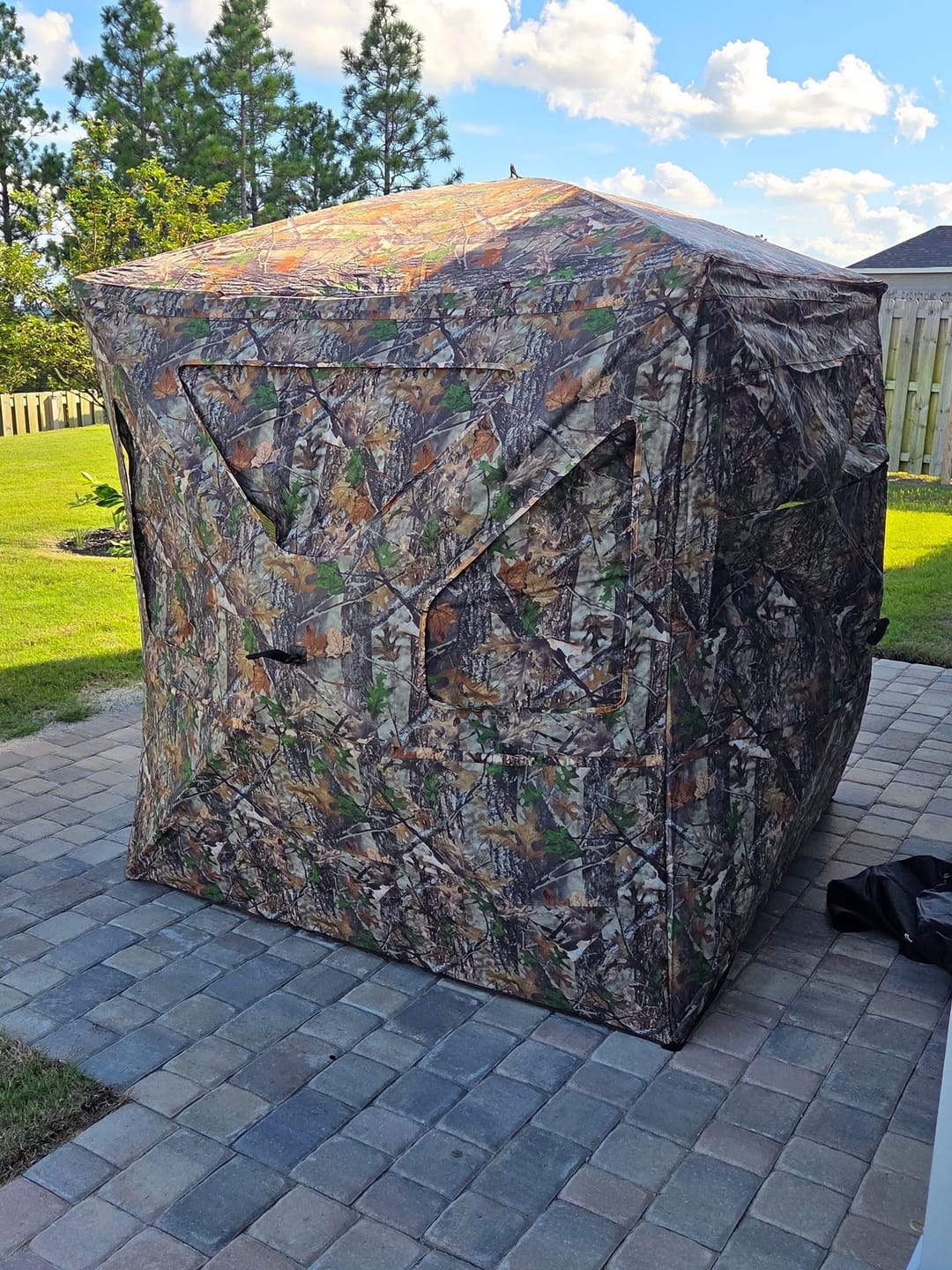Customer photo review of Vis360 3-4 Person See Through Silent 4 Full Panels Deer Hunting Blind
