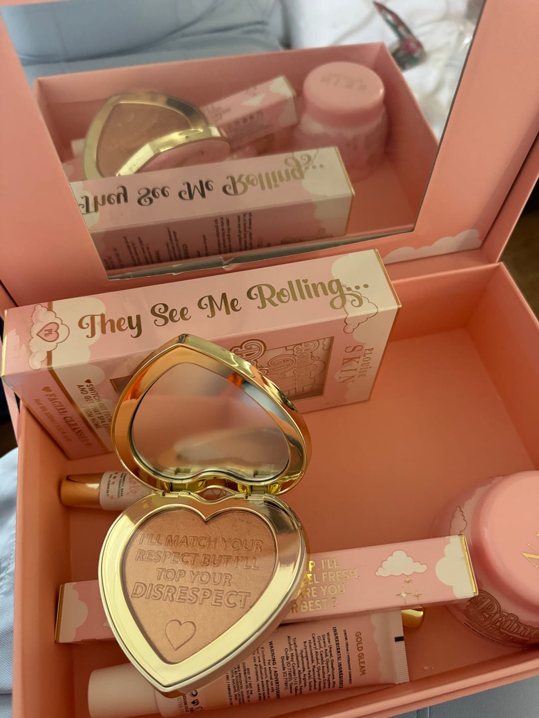 Customer photo review of P.Louise Skin Bling Baked Highlighter Powder