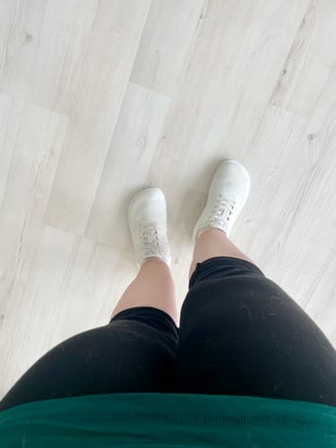 Customer photo review of Vaistoa Katu 2 -paljasjalkasneakerit