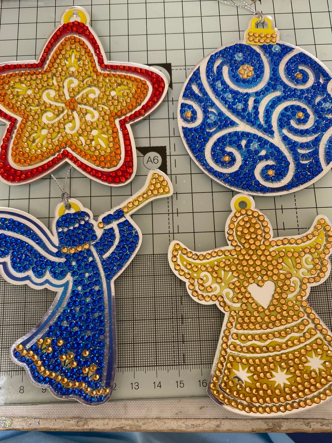 Customer photo review of "Christmas Shapes" Crystal Art Hanging Decorations Set of 12