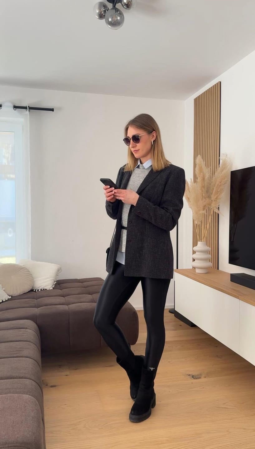 Customer photo review of Elegant Leggings shine