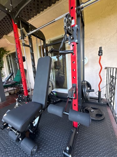 Customer photo review of Rack-Mounted Leg Hold-Down Attachment