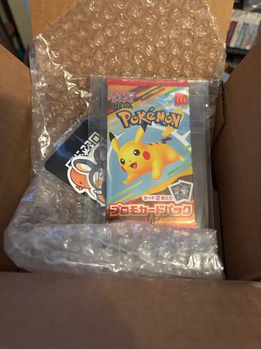 Customer photo review of Pokemon Pikachu 020/M-P McDonald's Promo Pack