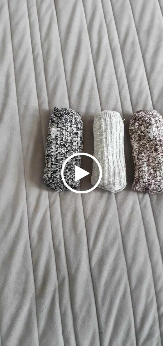 Customer video review of Calcetín Cloud Unisex Gris Rayas