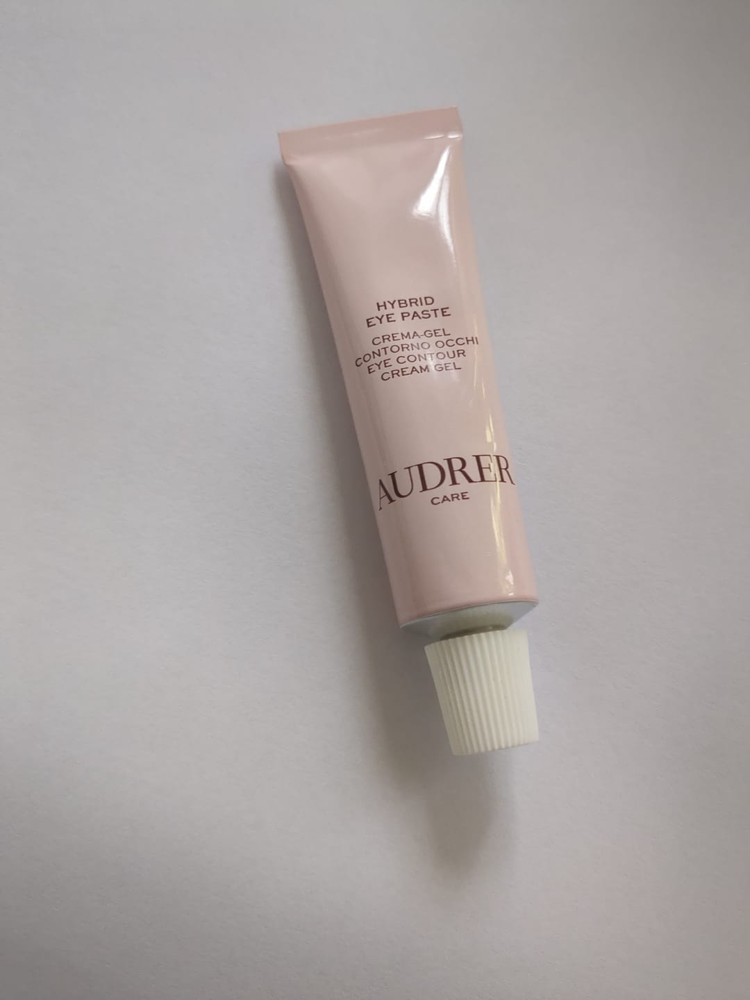 Customer photo review of Hybrid Eye Paste