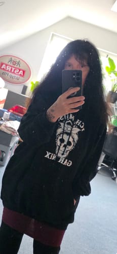 Manuela K. review of Ich muss gar nix - Unisex Hoodie image 1 out of 1