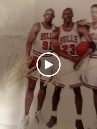 Customer video review of "Chi Town Trio" T-Shirt