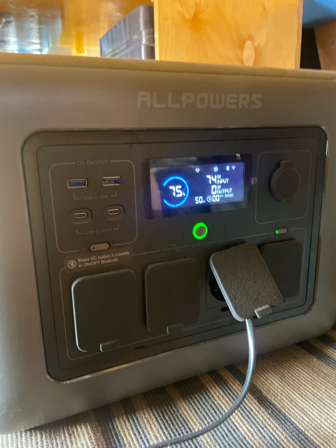 Customer photo review of ALLPOWERS R1500 LITE Central Eléctrica Portátil 1600W 1056Wh LiFeP04 Batería