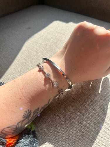 Customer photo review of WAVE CUFF BANGLE SILVER