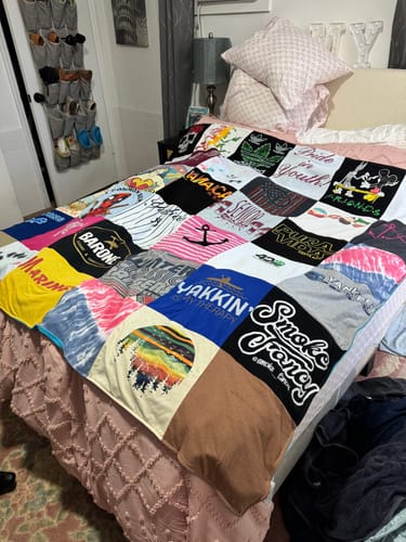 Customer photo review of Premium T Shirt Quilt