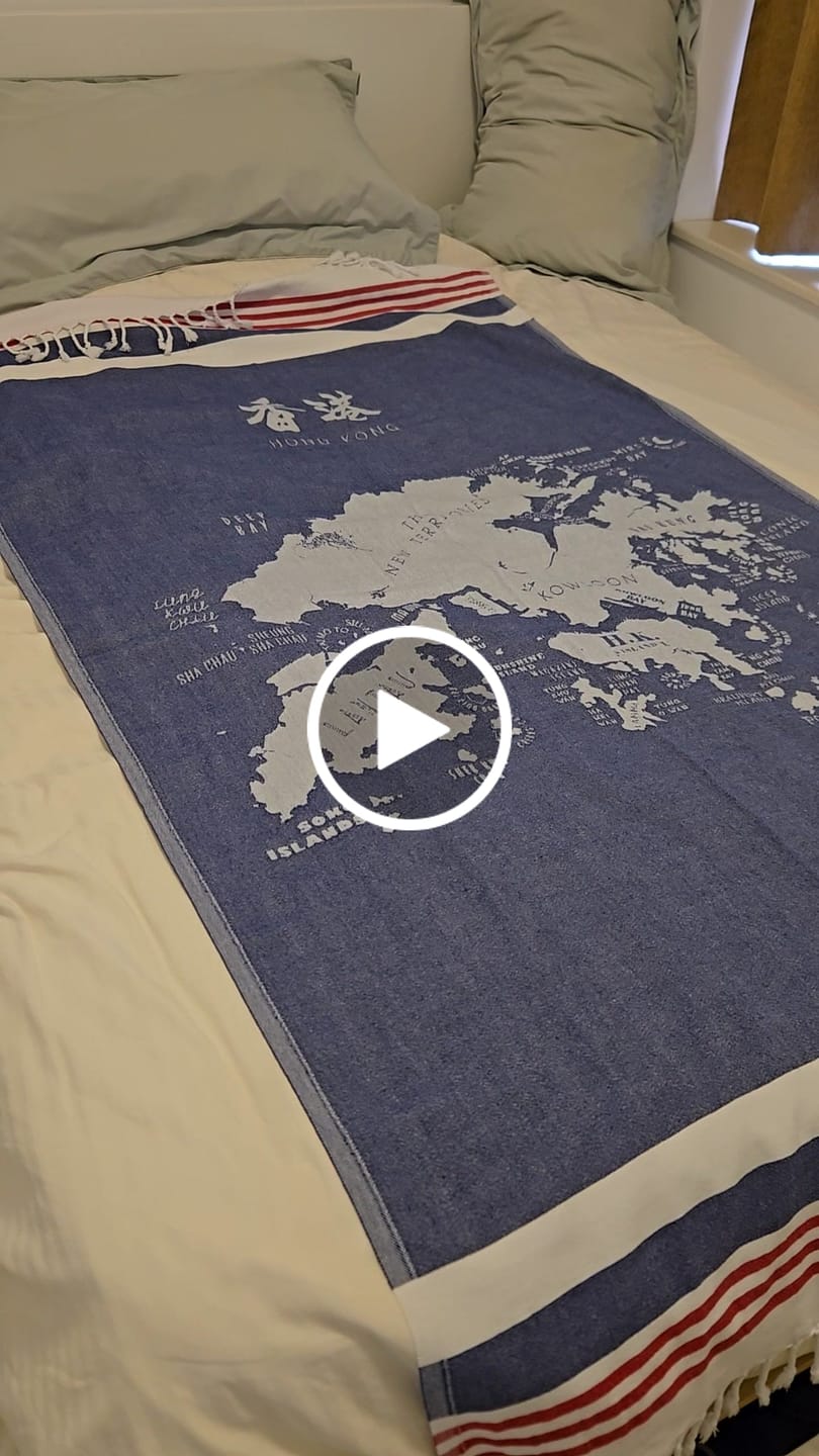 Customer video review of Hong Kong Towel Blue