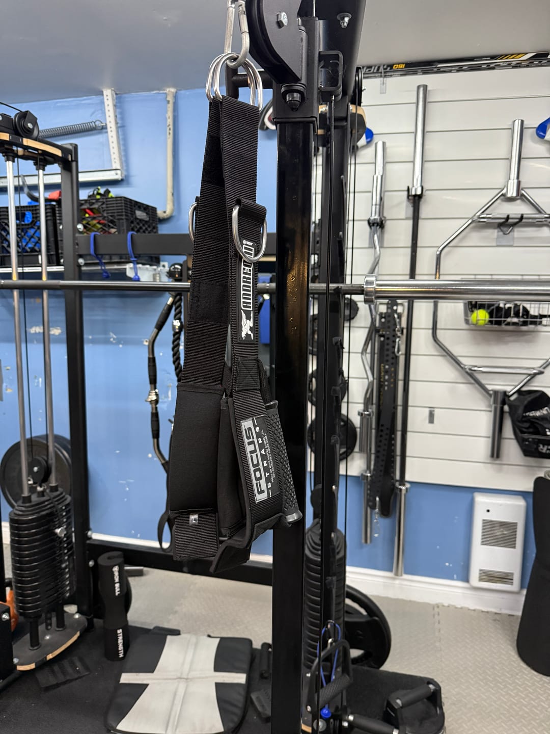 Customer photo review of ANDREONI FOCUS STRAPS (TM)  - The cable attachment that won't crush your finger bones.